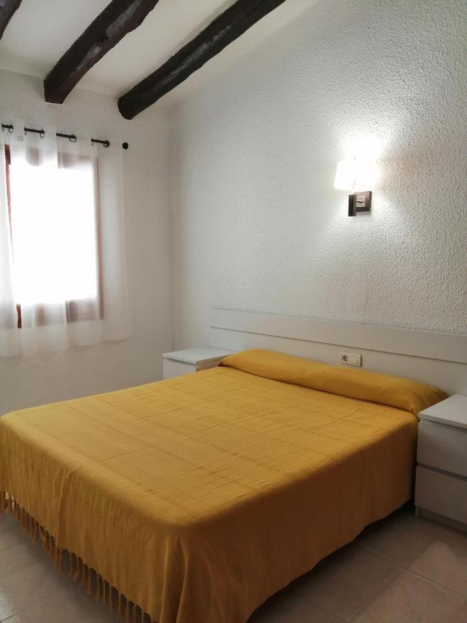 Apartamentos Llorca Platja de l'Almadrava Exterior photo