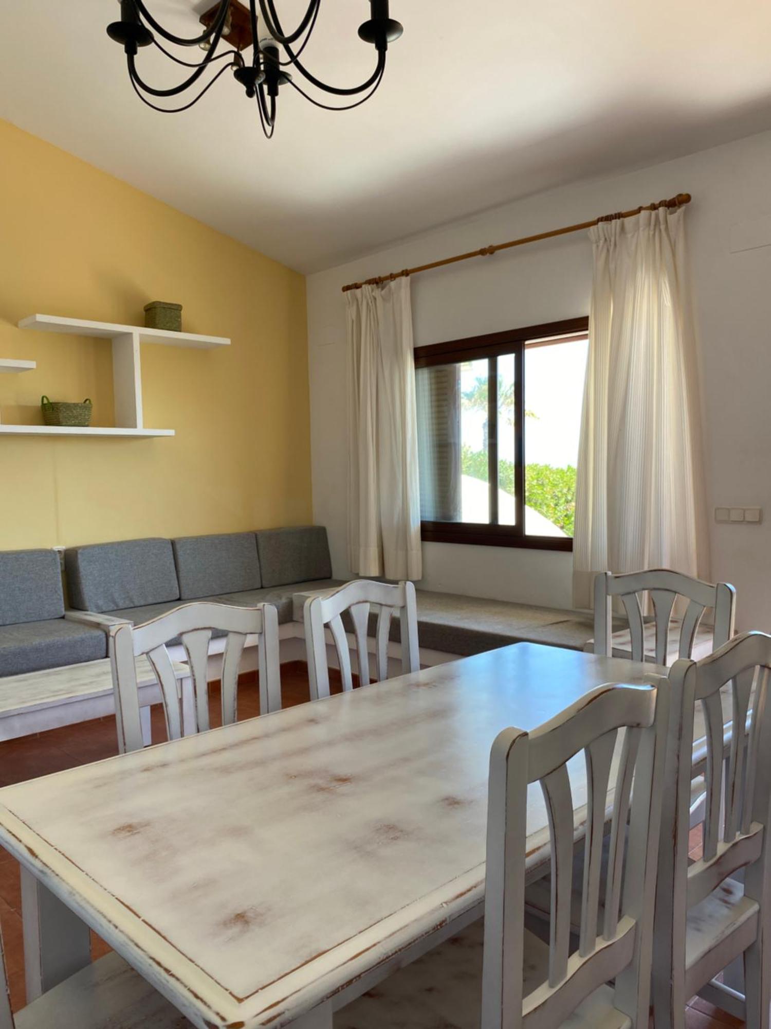 Apartamentos Llorca Platja de l'Almadrava Exterior photo